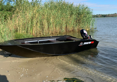 Лодка из Пнд Киммерия 400R Черная 
